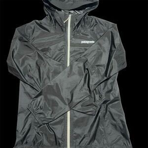 Patagonia Black Hooded Windbreaker Lightweight Jacket Women’s Medium